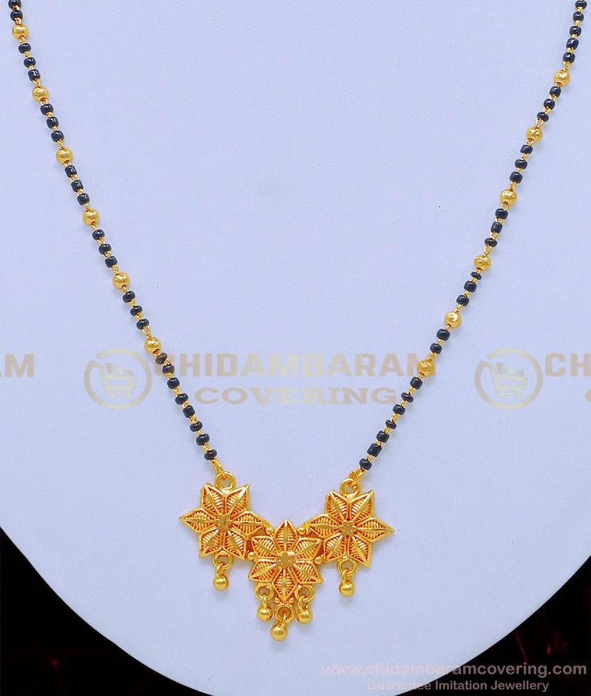 Gold mangalsutra locket designs on sale latest