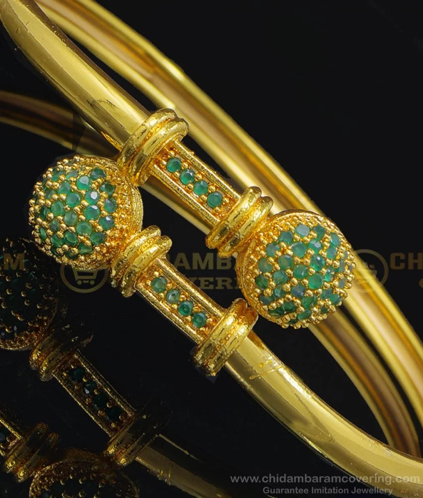 Vault Sale: Fancy Bezel Gold and Emerald Chain Bracelet 6-7in