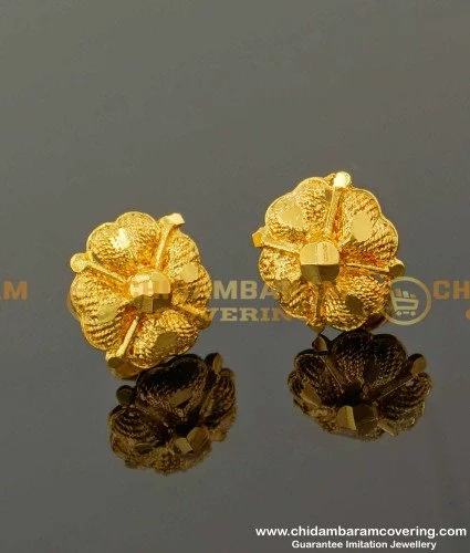 Beautiful Gold Earrings Designs - Latest Fashion Traditional Gold Jewellery  | Bridal gold jewellery designs, Latest earrings design, Gold earrings  designs