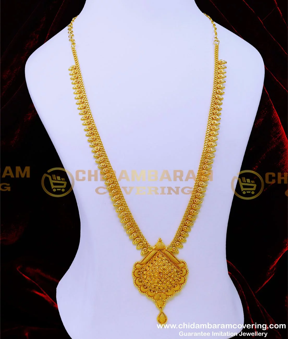 Long chains designs in a new on sale model with gold