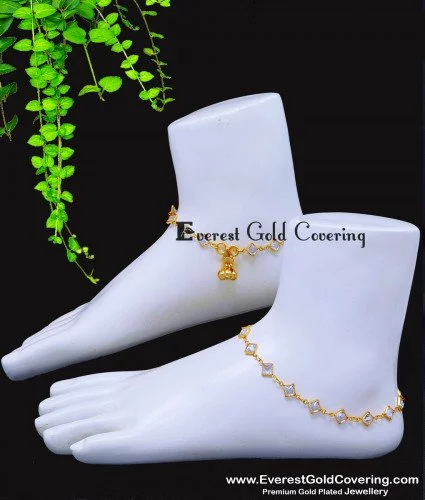 ANK150 - 10.5 Inch Gold Plated White Stone Anklet Simple Unique Payal Design