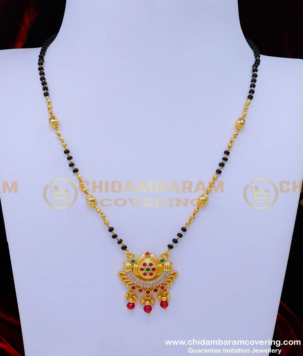 Gold black store mangalsutra designs