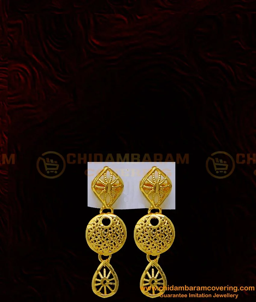 Arabesqueq8 - Beautiful Gold earrings with the personalized name Maaya in  Arabic Calligraphy made in 18 kt Gold. If you like to order in Gold or  Custom-made jewellery or design in mind