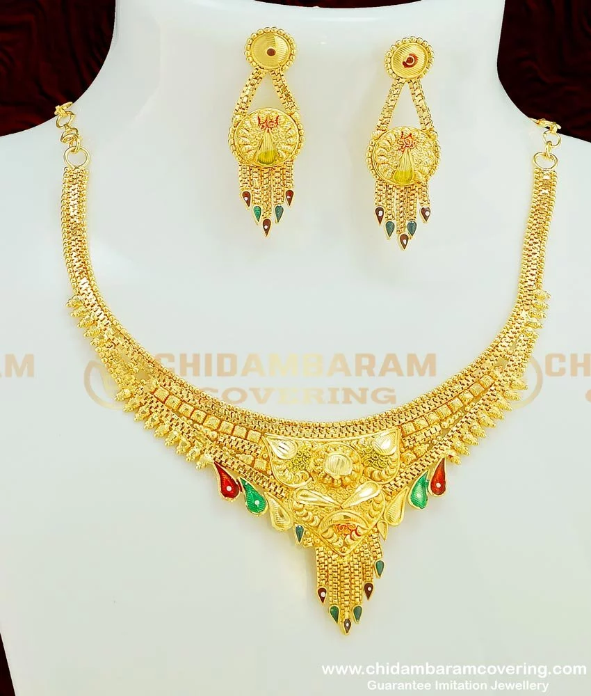 Gold necklace on sale for marriage