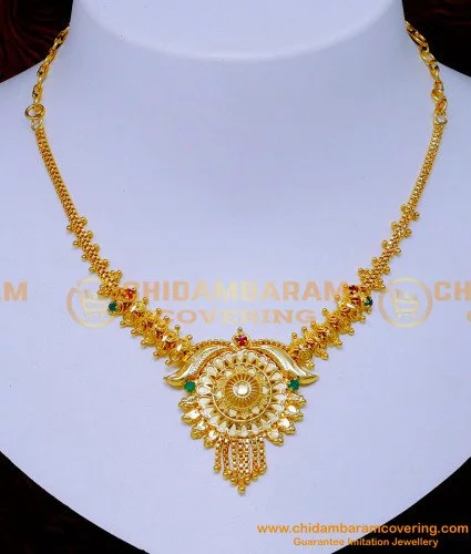 Simple short store gold necklace