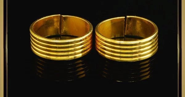 Buy Set of 2 Silver Toe Rings for Women Online at Silvermerc | SBTR23C_50 –  Silvermerc Designs
