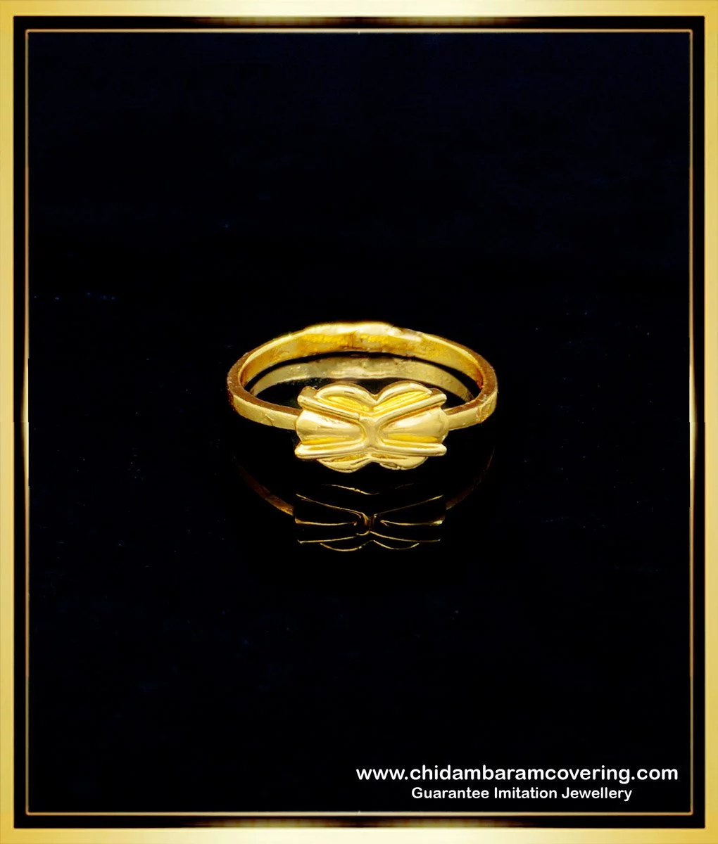 Plain gold vanki ring - Gujjadi Swarna Jewellers | Gold rings fashion,  Minimalist earrings gold, Gold jewelry simple