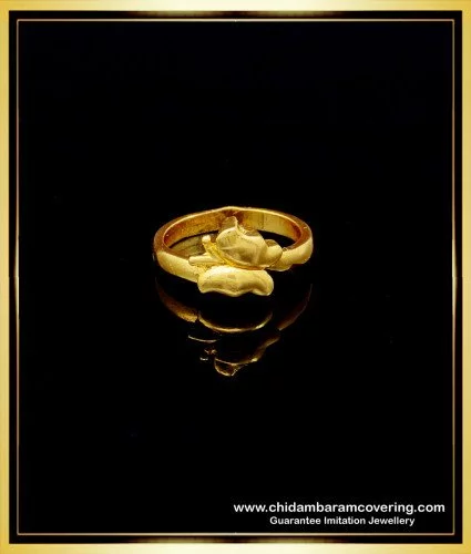 Medieval Gold Women Fancy Ring